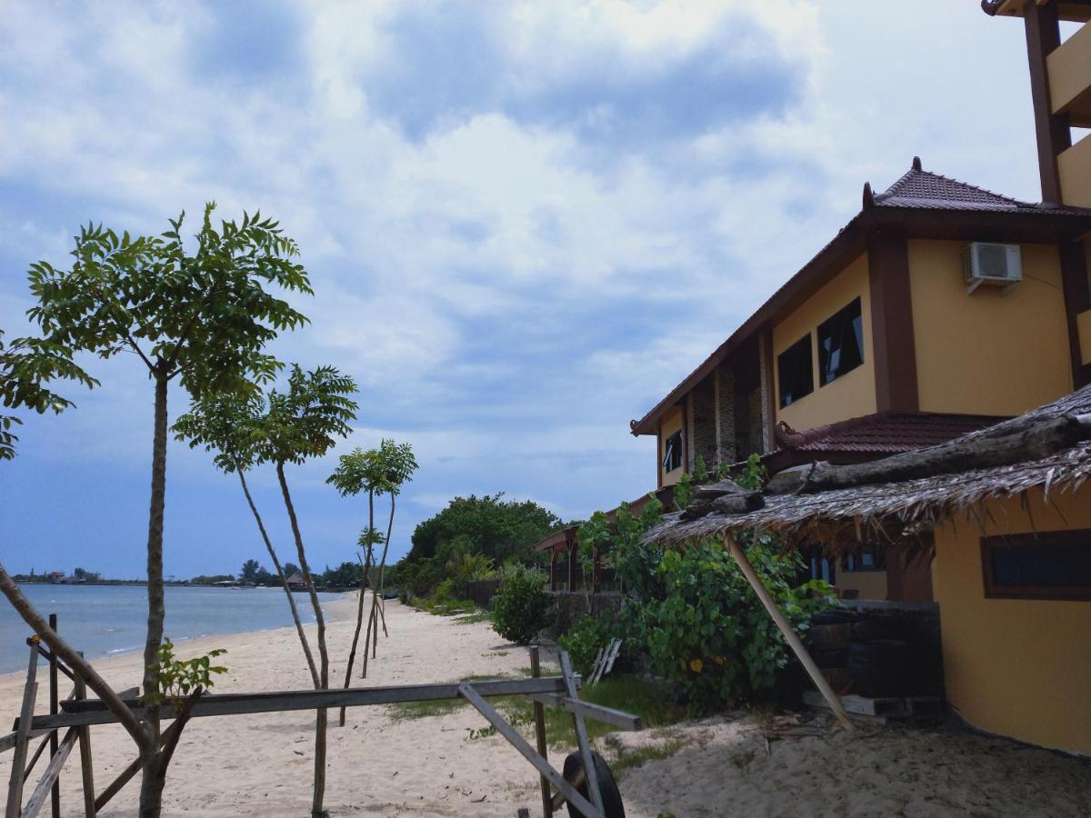 Omah Laut Bondo Jepara - By The Beach, Direct View Of The Sea, Great Base For Water Sports Margokerto Εξωτερικό φωτογραφία