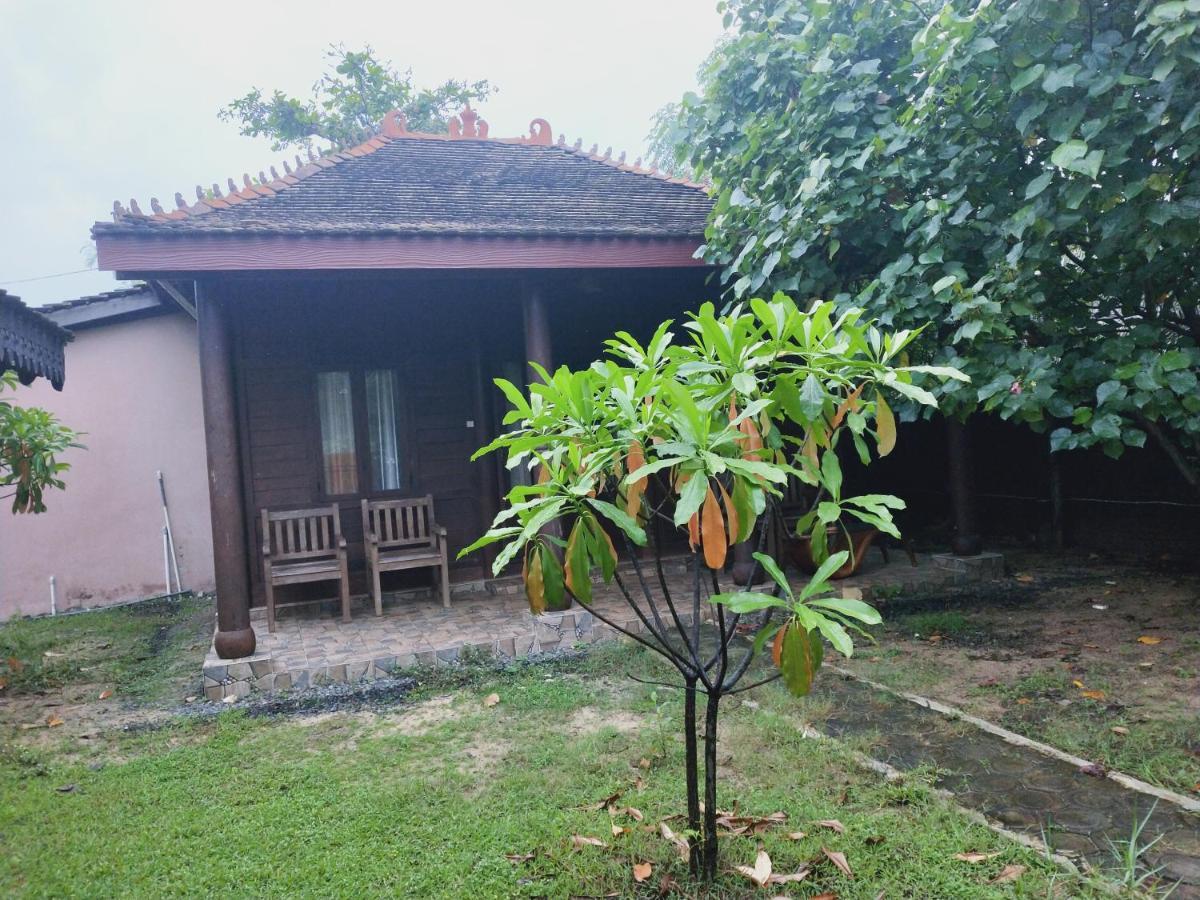 Omah Laut Bondo Jepara - By The Beach, Direct View Of The Sea, Great Base For Water Sports Margokerto Εξωτερικό φωτογραφία