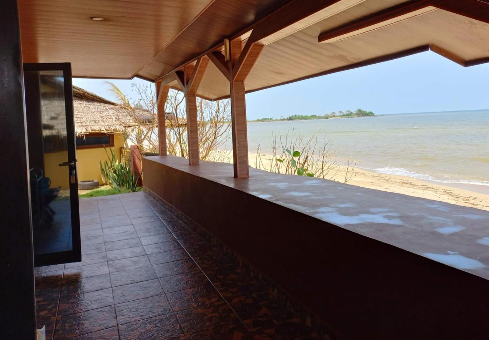 Omah Laut Bondo Jepara - By The Beach, Direct View Of The Sea, Great Base For Water Sports Margokerto Εξωτερικό φωτογραφία